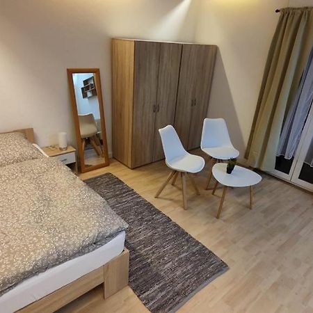 Ferienwohnung-Monteurwohnung Berta, 3 Personen In Kleve, Zentrale Lage Kleve  Exterior photo