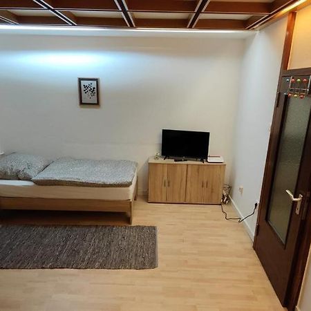 Ferienwohnung-Monteurwohnung Berta, 3 Personen In Kleve, Zentrale Lage Kleve  Exterior photo